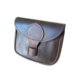 Pochette à munitions en cuir avec sangle